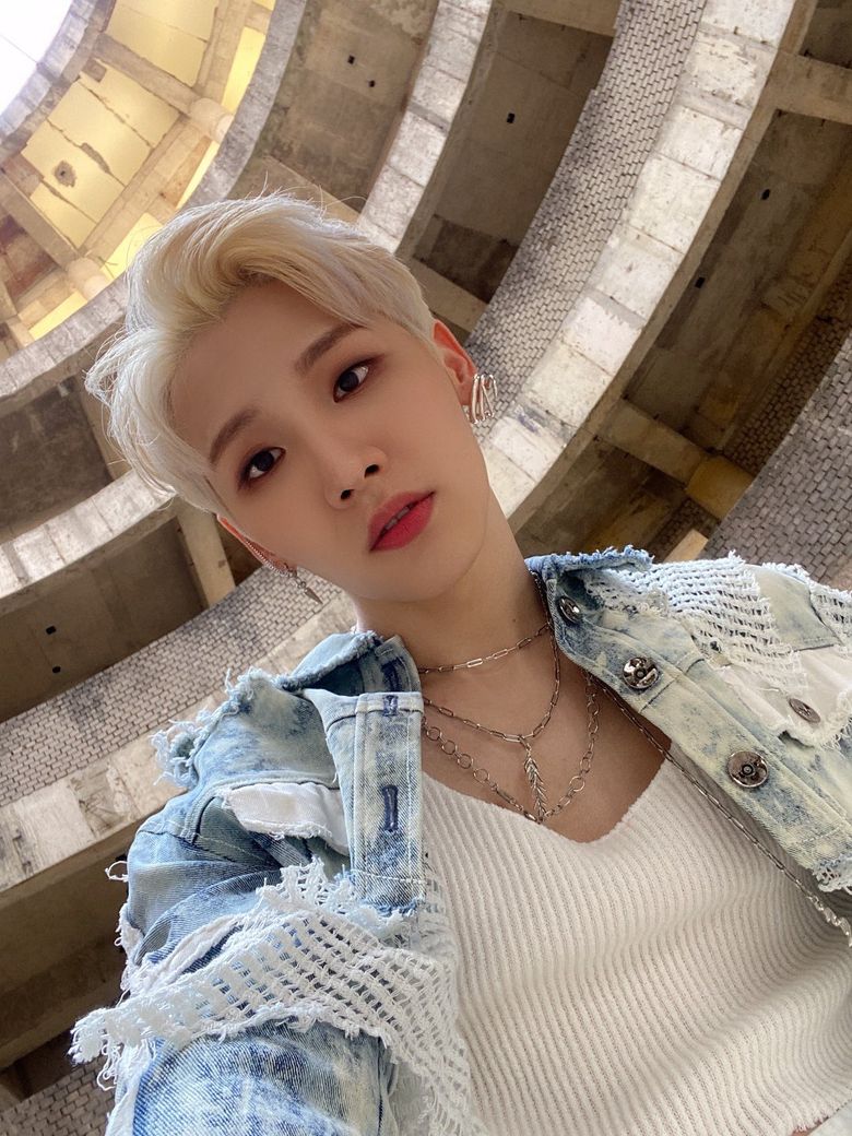 AB6IX's Jeon Woong Boyfriend Material Pictures