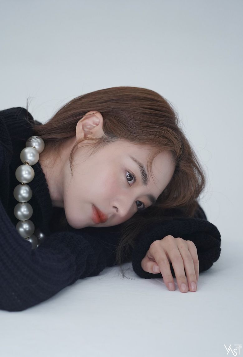 Lee YeonHee For SINGLES Magazine September Issue Behind Shooting Scene