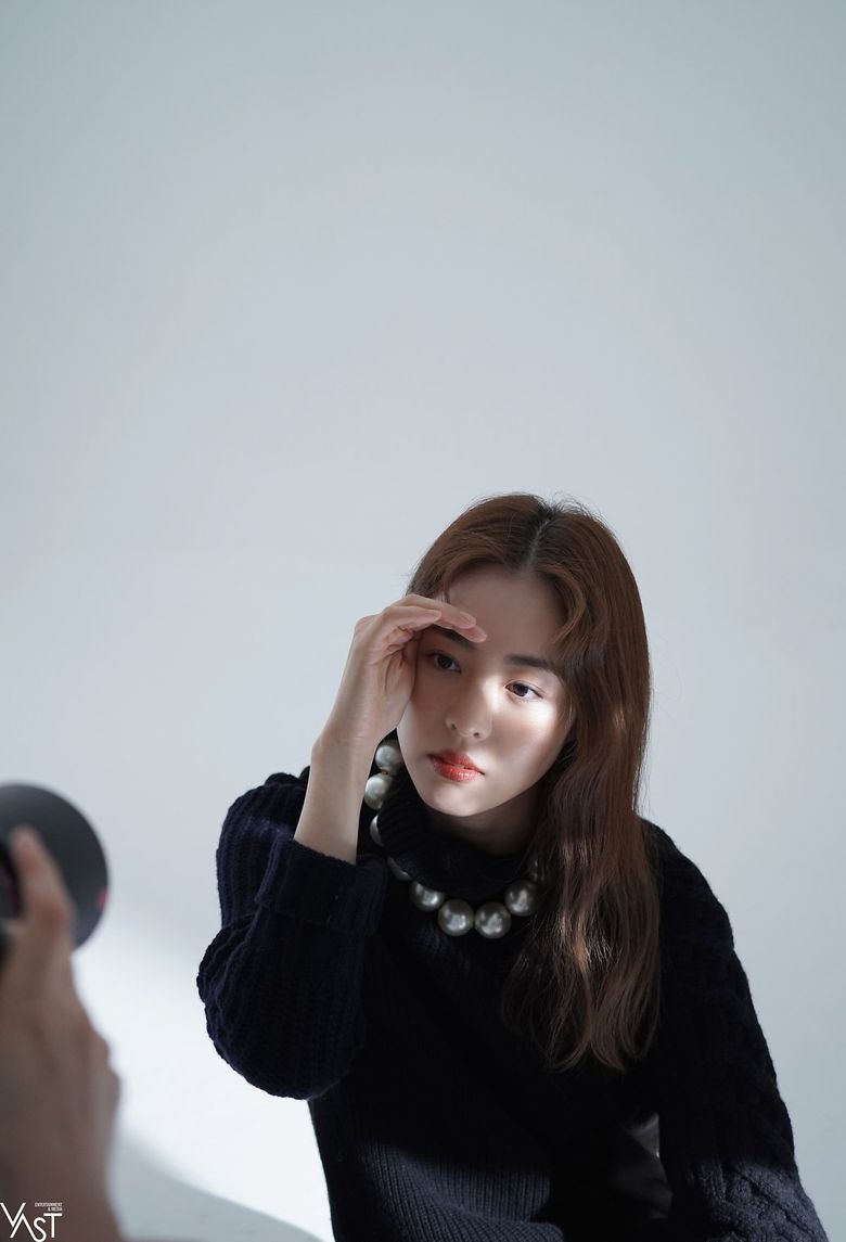 Lee YeonHee For SINGLES Magazine September Issue Behind Shooting Scene