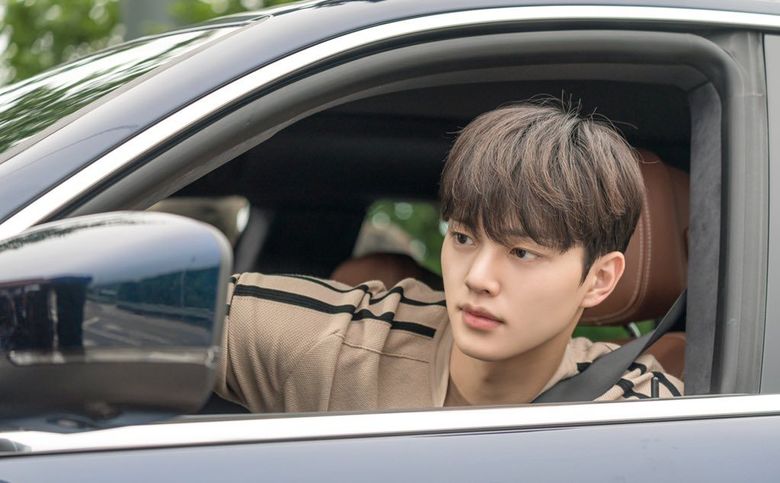 6 Actors Handsomely Driving Cars In Dramas  Part 2  - 20