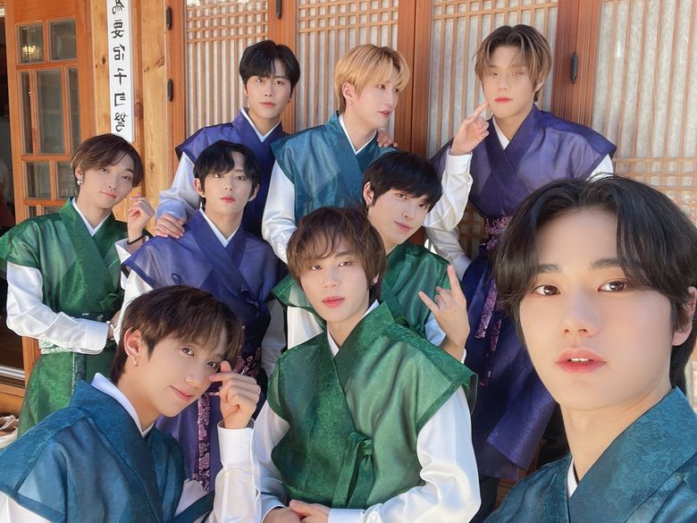 36 K Pop Idols Who Posted Pictures In Their Traditional Clothes For Chuseok  - 37