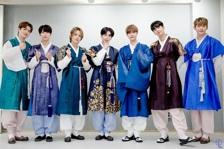 36 K Pop Idols Who Posted Pictures In Their Traditional Clothes For Chuseok  - 38