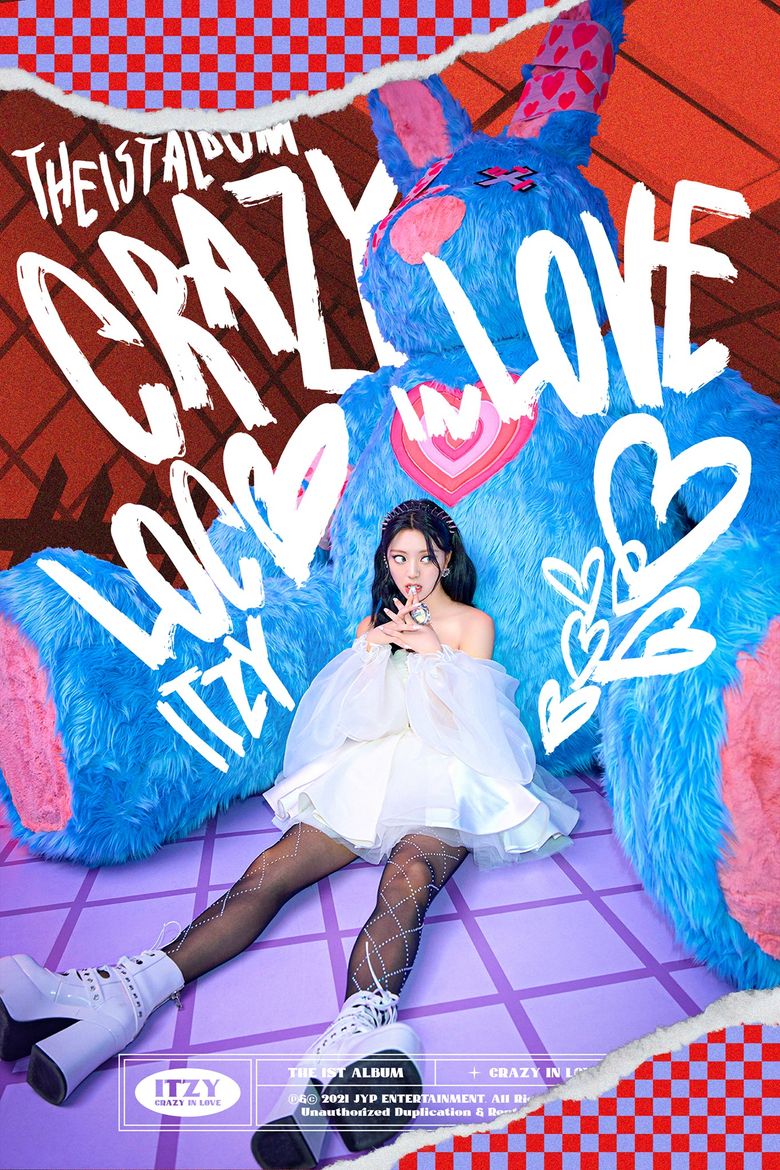 ITZY 1st Album [CRAZY IN LOVE] "LOCO" Concept Image