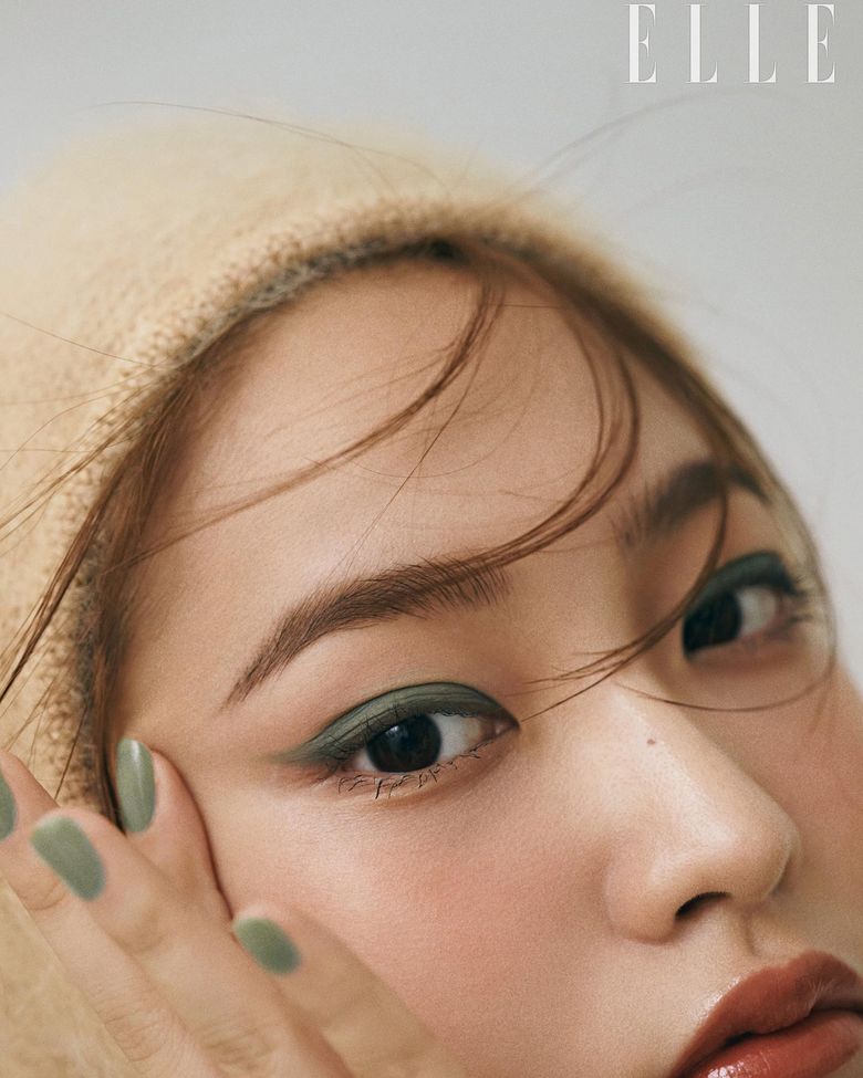 Red Velvet's YeRi For ELLE Korea Magazine September Issue