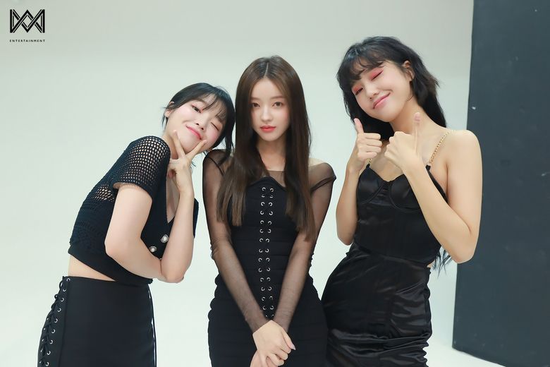 OH MY GIRL For Billboard Korea Magazine Vol.6 Behind-the-Scene - Part 2