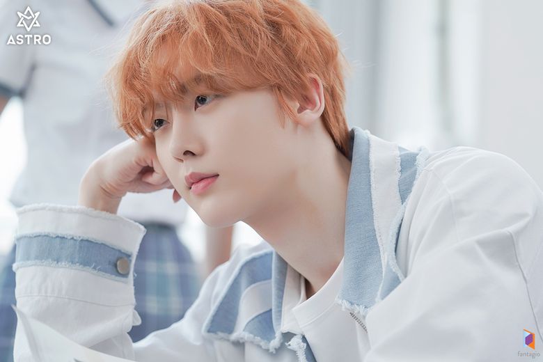 ASTRO's Yoon SanHa, Web Drama "Your Playlist" Set Behind-the-Scene