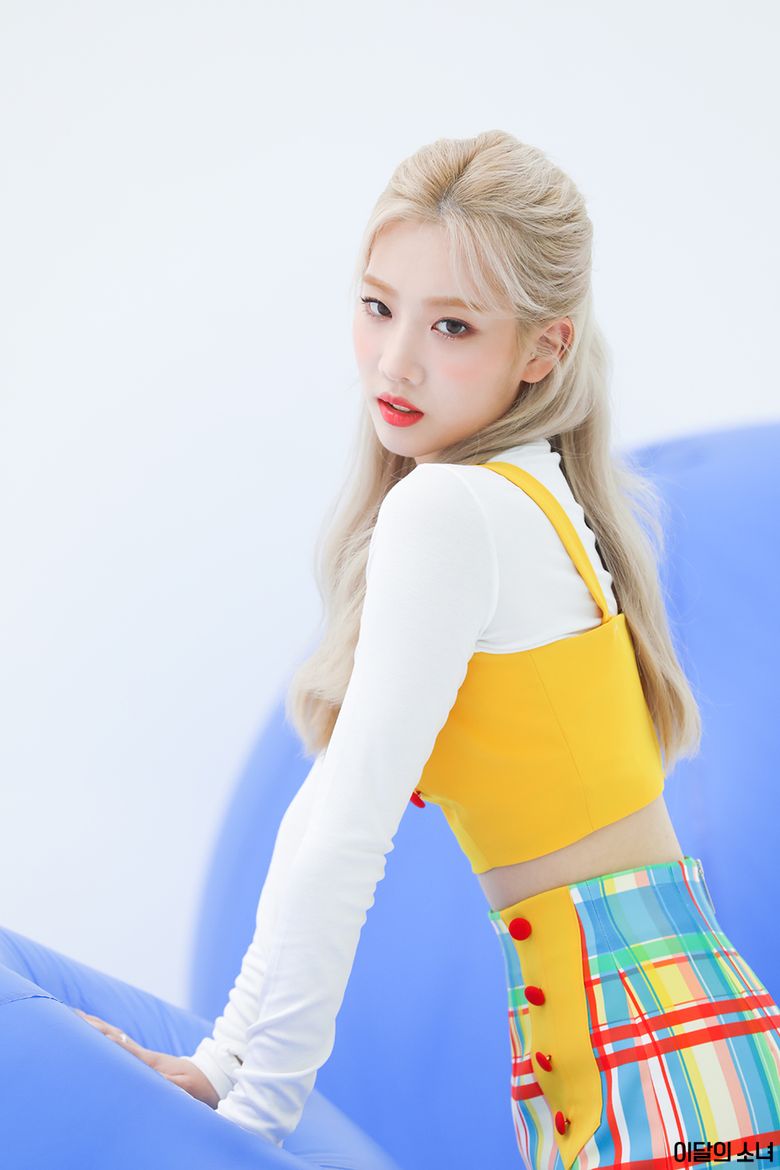 LOONA, Album Cover Shooting Of ‘HULA HOOP / Star Seed ~カクセイ~’ Behind-the-Scene - Part 2