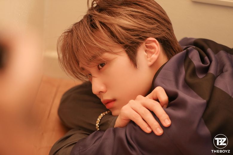 THE BOYZ For VOGUE Korea Magazine November Issue Behind-the-Scene