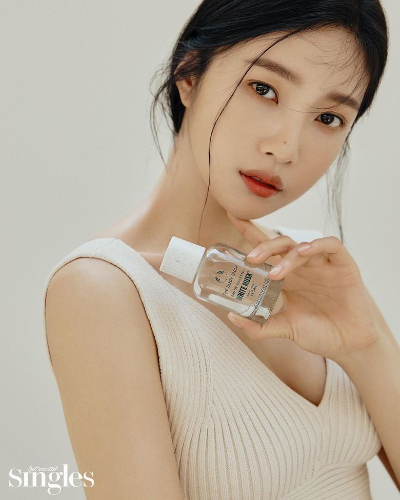 Idol vs  Model  Red Velvet s Joy Is A Vision With Her Glowing Beauty - 86