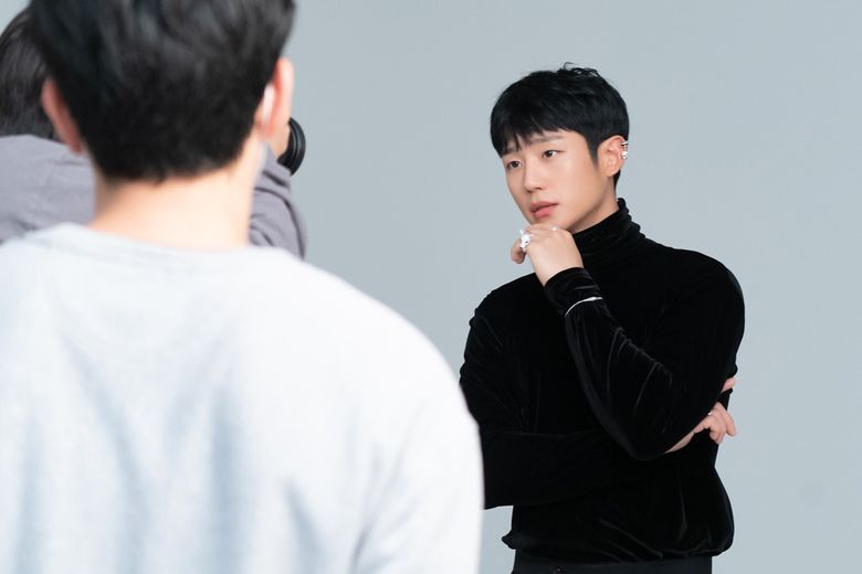 Jung HaeIn For GQ Korea Magazine December Issue Behind-The-Scene