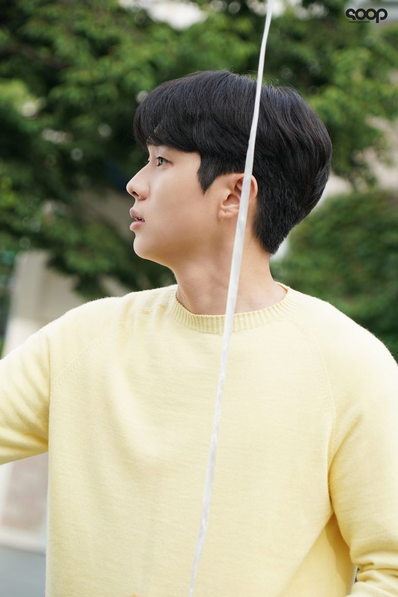 Choi WooShik, Drama "Our Beloved Summer" Set Behind-The-Scene - Part 1