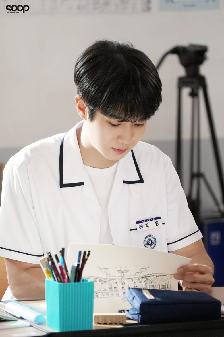 Choi WooShik, Drama "Our Beloved Summer" Set Behind-The-Scene - Part 1