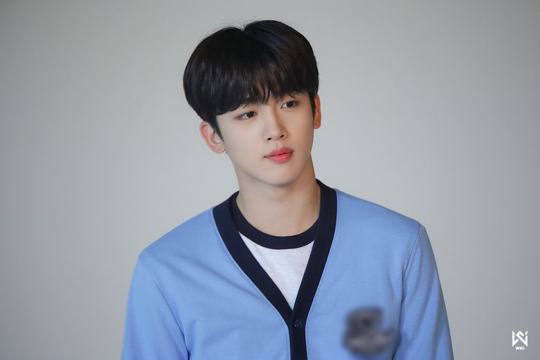 WEi's Kim YoHan, Shooting Of SMART School Uniform Commercial Behind-the-Scene - Part 2