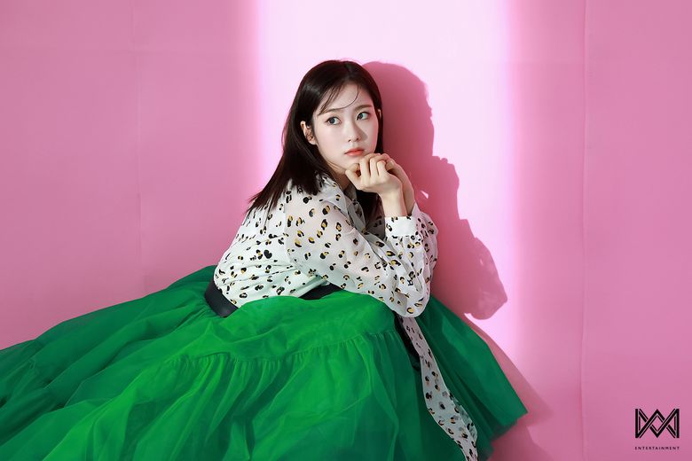 OH MY GIRL's JiHo For Y Magazine Vol.03 Behind-the-Scene