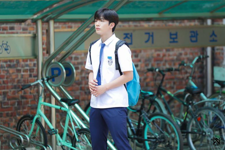 WEi's Kim YoHan, Drama "School 2021" Set Behind-the-Scene - Part 1