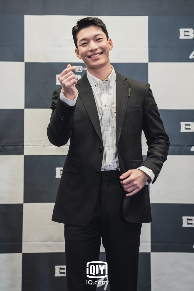 Lee DongWook, Wi HaJun, Han JiEun And Cha HakYeon (VIXX's N) Show Unbeatable Chemistry During Press Conference For "Bad And Crazy"