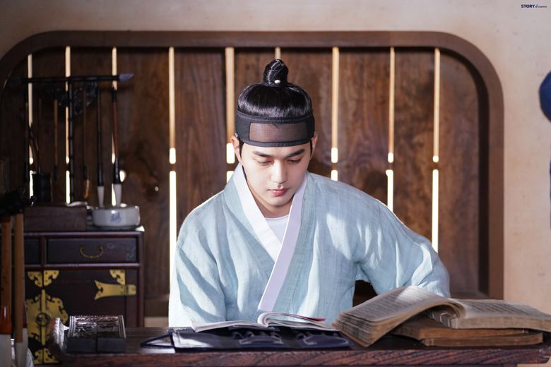 Yoo SeungHo, Drama “Moonshine” Set Behind-the-Scene - Part 2