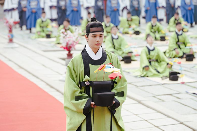 Yoo SeungHo, Drama “Moonshine” Set Behind-the-Scene - Part 1