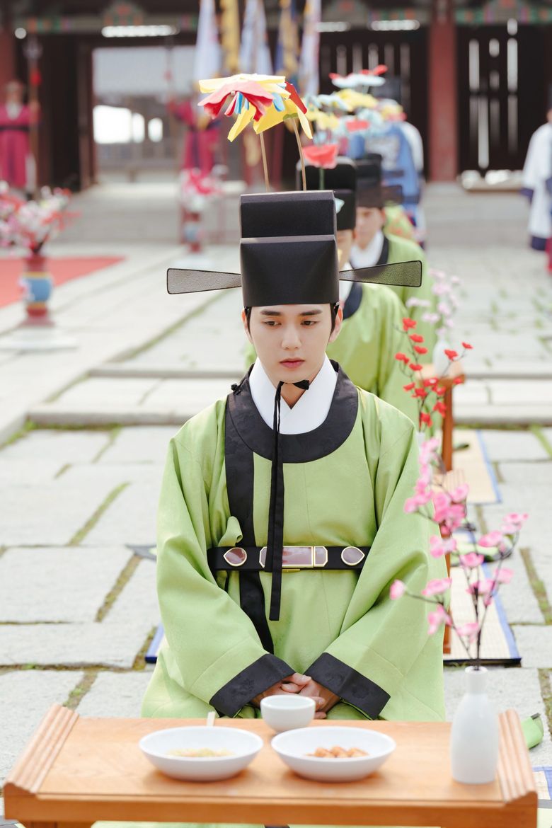 Yoo SeungHo, Drama “Moonshine” Set Behind-the-Scene - Part 1