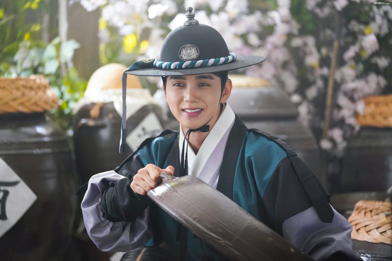 Yoo SeungHo, Drama Poster Shooting Of "Moonshine" Behind-the-Scene - Part 1