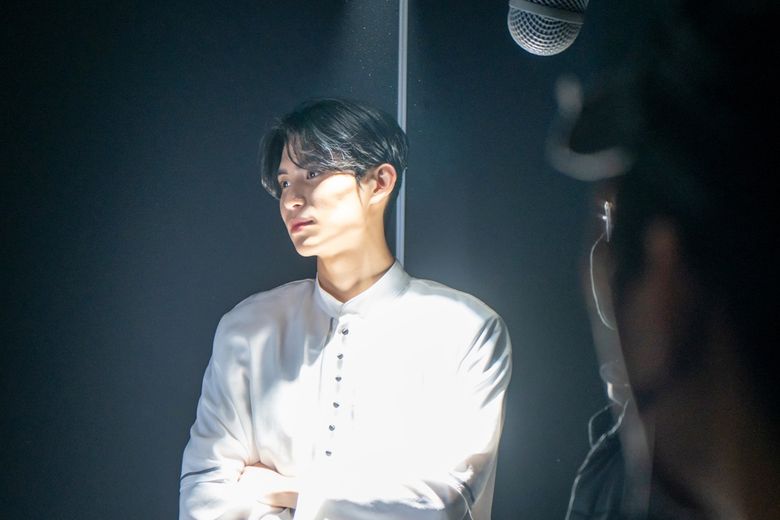 SF9's Yoo TaeYang, Concept Photo Shooting Of Musical "Altar Boyz" Behind-The-Scene