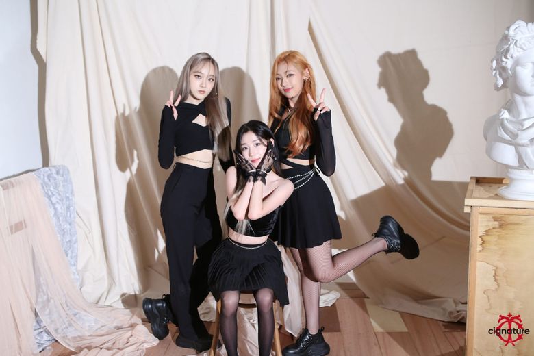 cignature, Album Cover Shooting Of ‘Dear Diary Moment’ Behind-the-Scene - Part 3