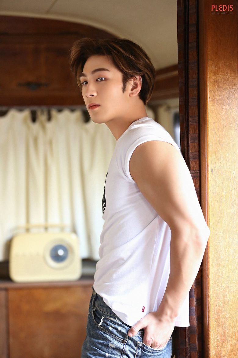 9 Male K Pop Idols With Muscular Arms We Cannot Get Over  Part 1  - 93