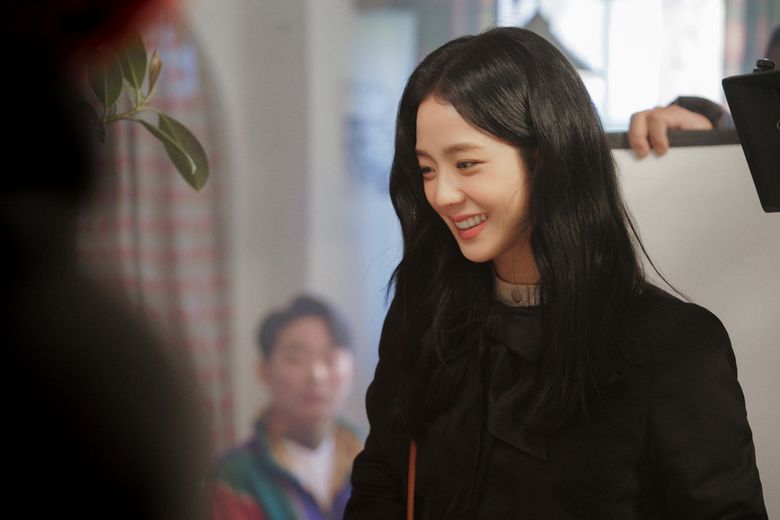 BLACKPINK's JiSoo, Drama "Snowdrop" Set Behind-the-Scene - Part 2