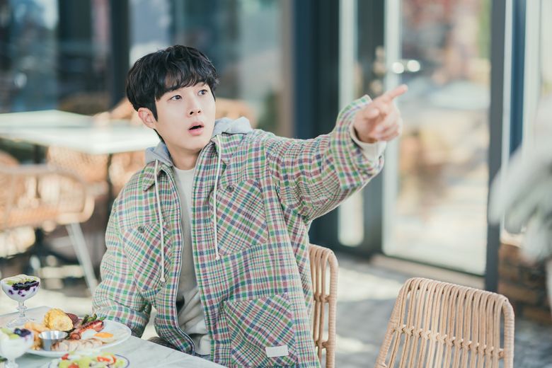 Choi WooShik For Drama "Our Beloved Summer" Set Behind-the-Scene - Part 1