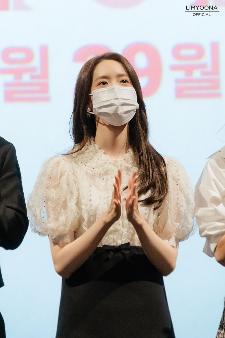 Girl's Generation's YoonA, Movie "A YEAR-END MEDLEY" Press Conference Behind-the-Scenes