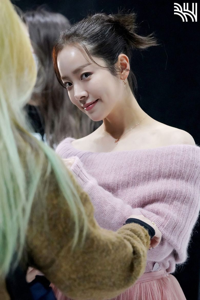 Han JiMin For 1st Look Korea Magazine Vol.231 Behind-the-Scene