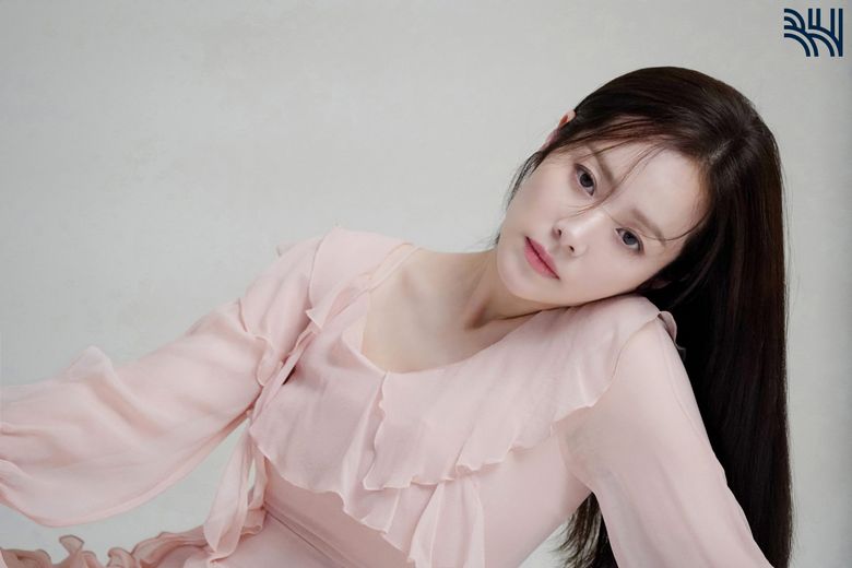 Han JiMin For 1st Look Korea Magazine Vol.231 Behind-the-Scene