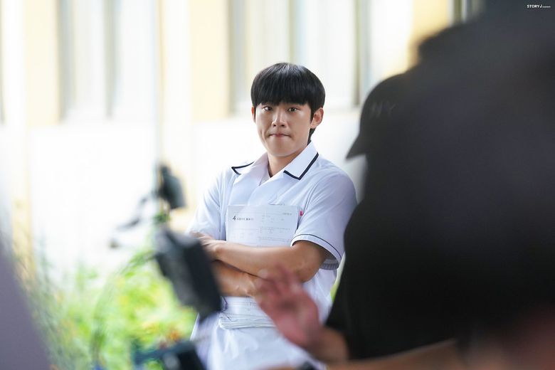 Kim SungCheol, Drama "Our Beloved Summer" Set Behind-the-Scene - Part 1