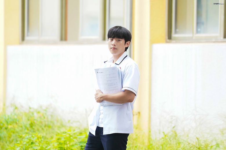 Kim SungCheol, Drama "Our Beloved Summer" Set Behind-the-Scene - Part 1