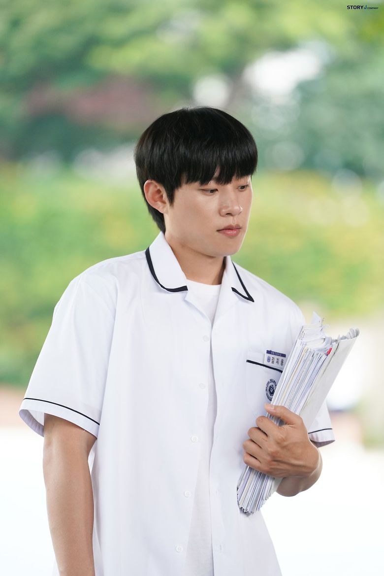 Kim SungCheol, Drama "Our Beloved Summer" Set Behind-the-Scene - Part 1