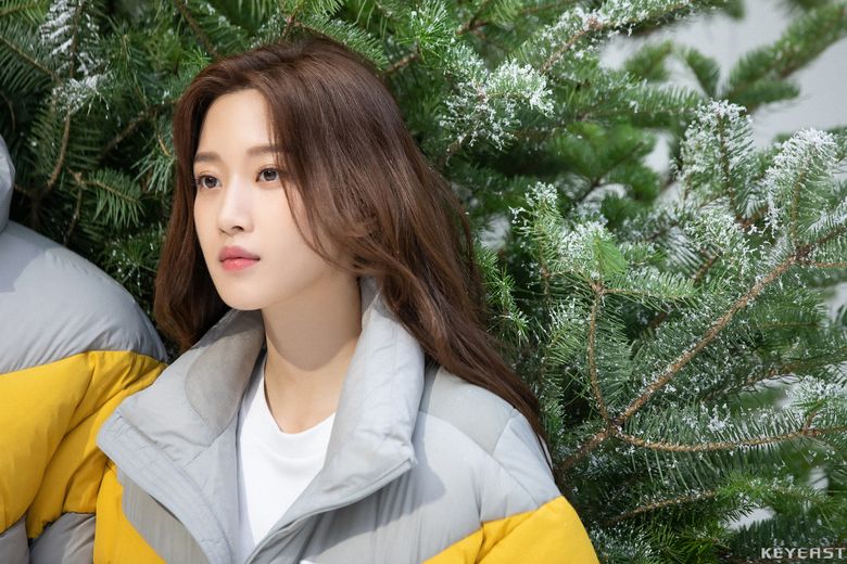 Mun KaYoung, Behind-the-Scene Of Outdoor Sportswear Shooting