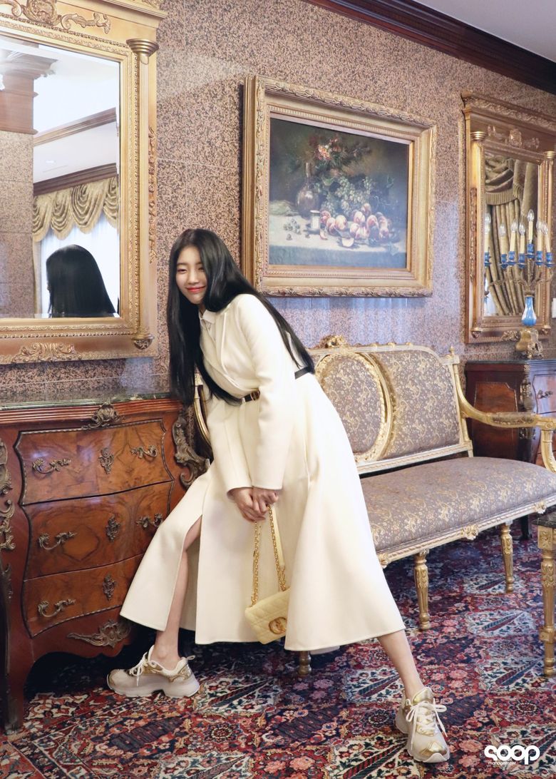 Suzy For VOGUE Korea Magazine 2022 Dior Collection Digital Photoshoot Behind-the-Scene