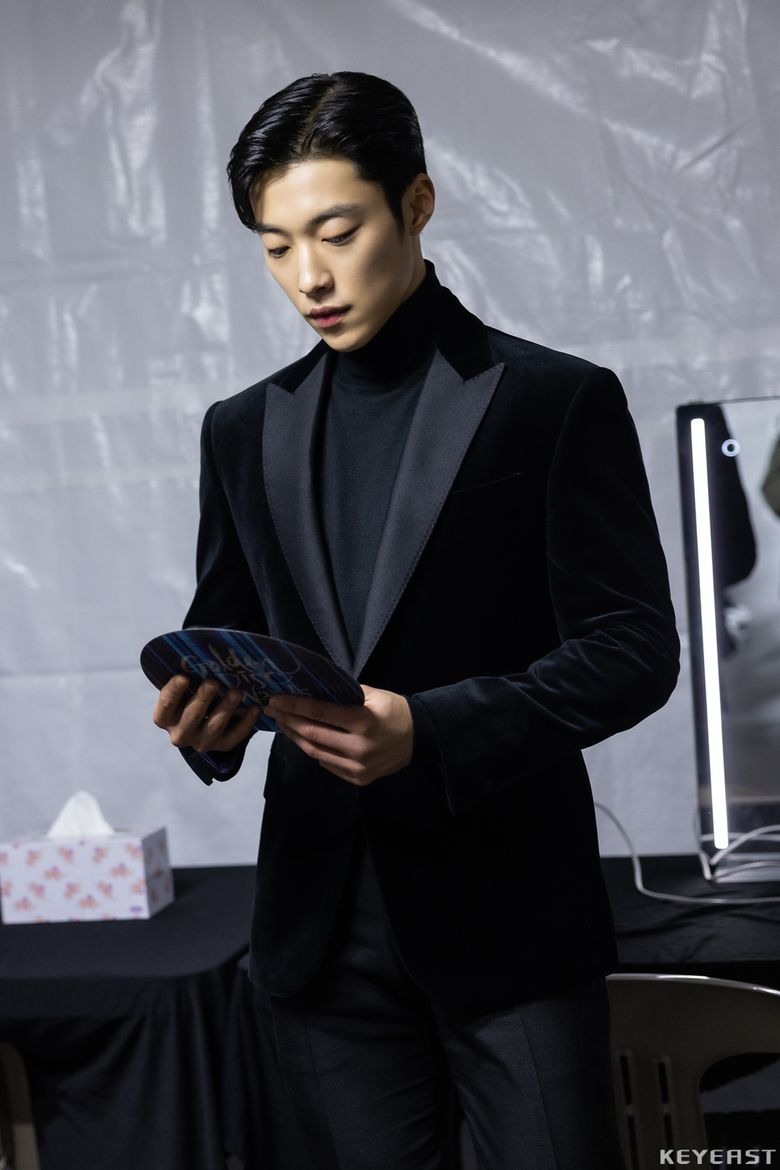 Woo DoHwan, 36th Golden Disc Awards Behind-the-Scene