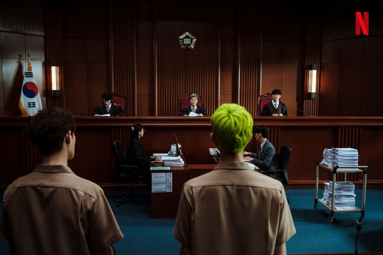  3 Things You Might Not Know About The Netflix K-Drama "Juvenile Justice" Starring Kim HyeSoo And Kim MuYeol