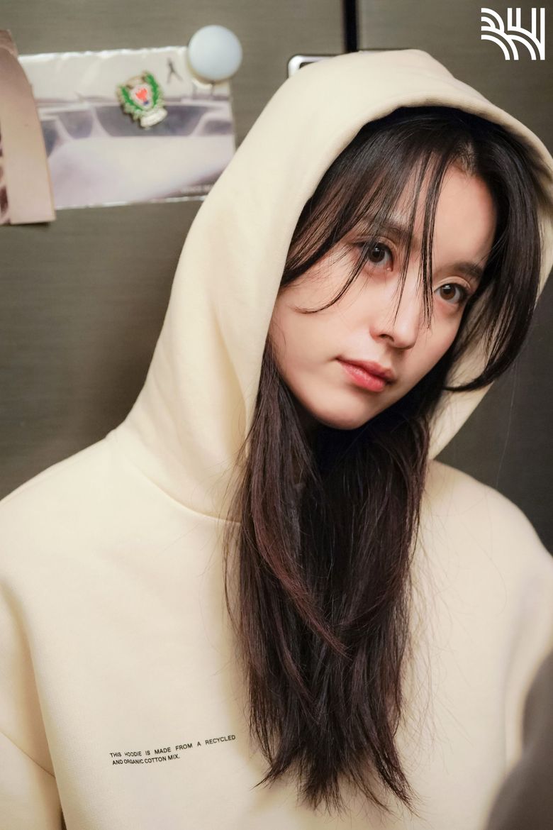 Behind-the-Scenes of New Profile Photography Site of Han HyoJoo