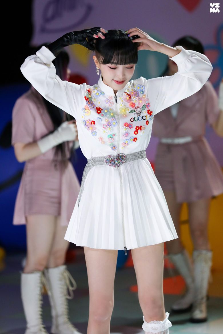 Choi YeNa, 'SMILEY' & 'Lxxk 2 U' Performance Video Behind-The-Scene - Part 1