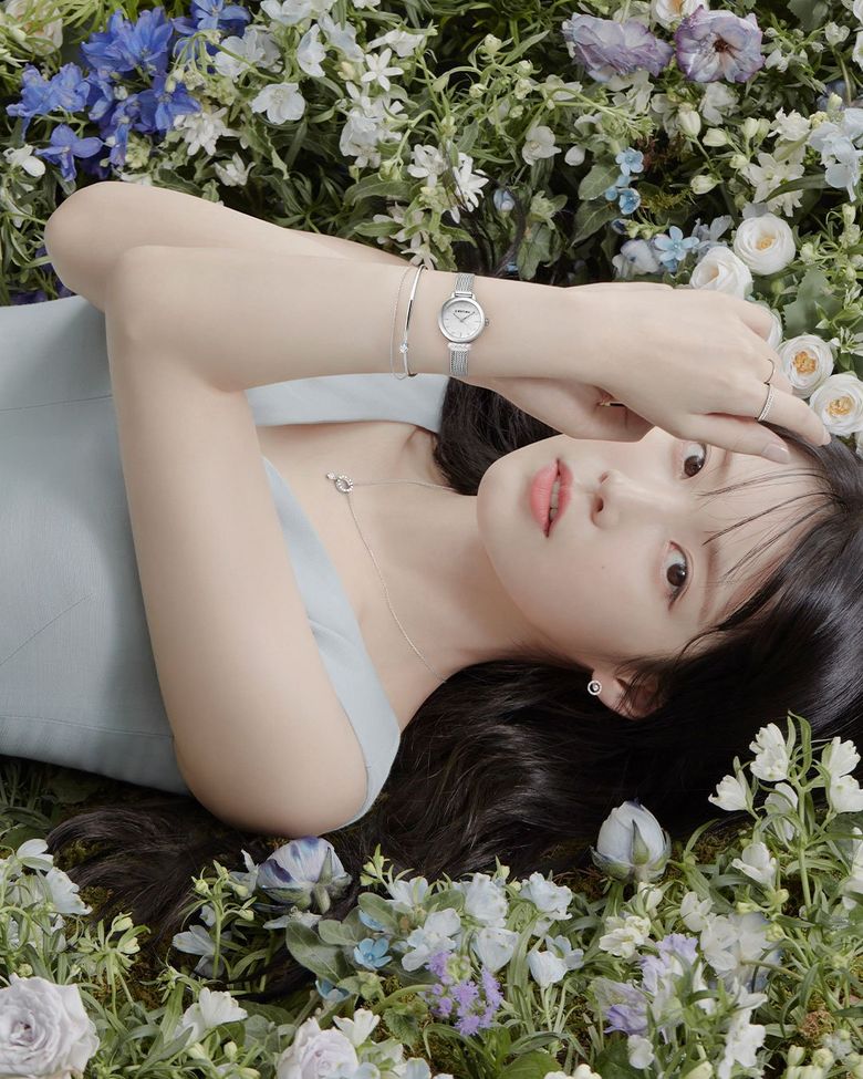 IU For 'J.ESTINA' 2022 S/S Campaign Commercial Photoshoot