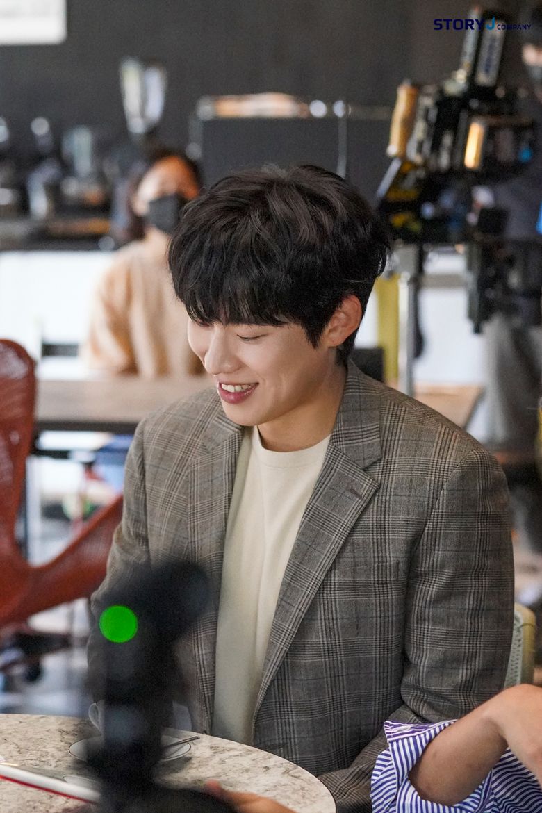 Kim SungCheol, Commercial Shooting Behind-the-Scene