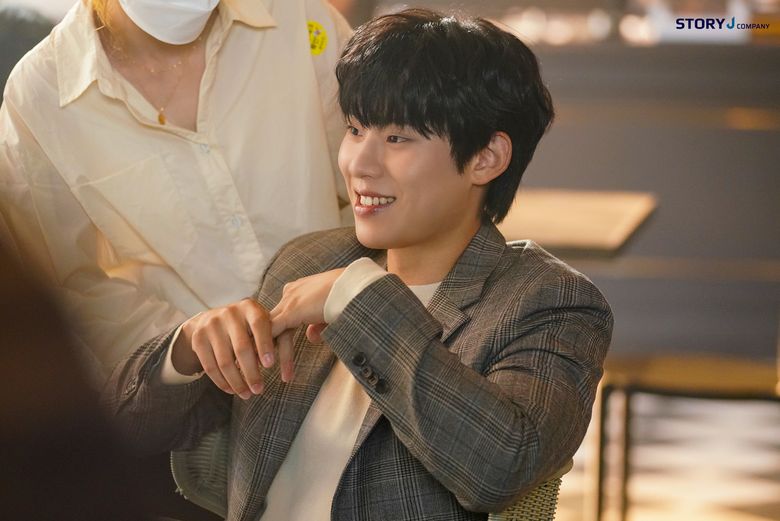 Kim SungCheol, Commercial Shooting Behind-the-Scene