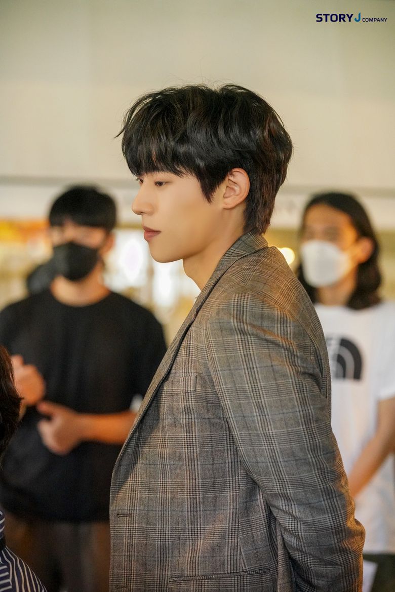 Kim SungCheol, Commercial Shooting Behind-the-Scene