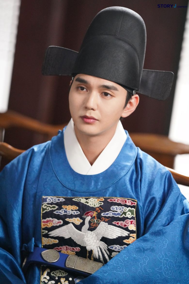 Yoo SeungHo, Drama “Moonshine” Set Behind-the-Scene - Part 3