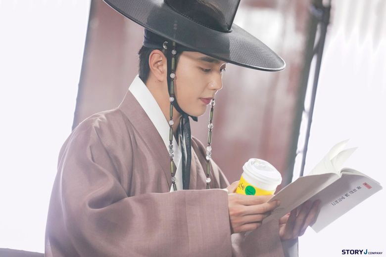 Yoo SeungHo, Drama “Moonshine” Set Behind-the-Scene - Part 3