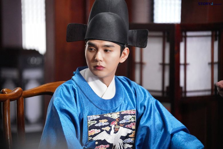 Yoo SeungHo, Drama “Moonshine” Set Behind-the-Scene - Part 3