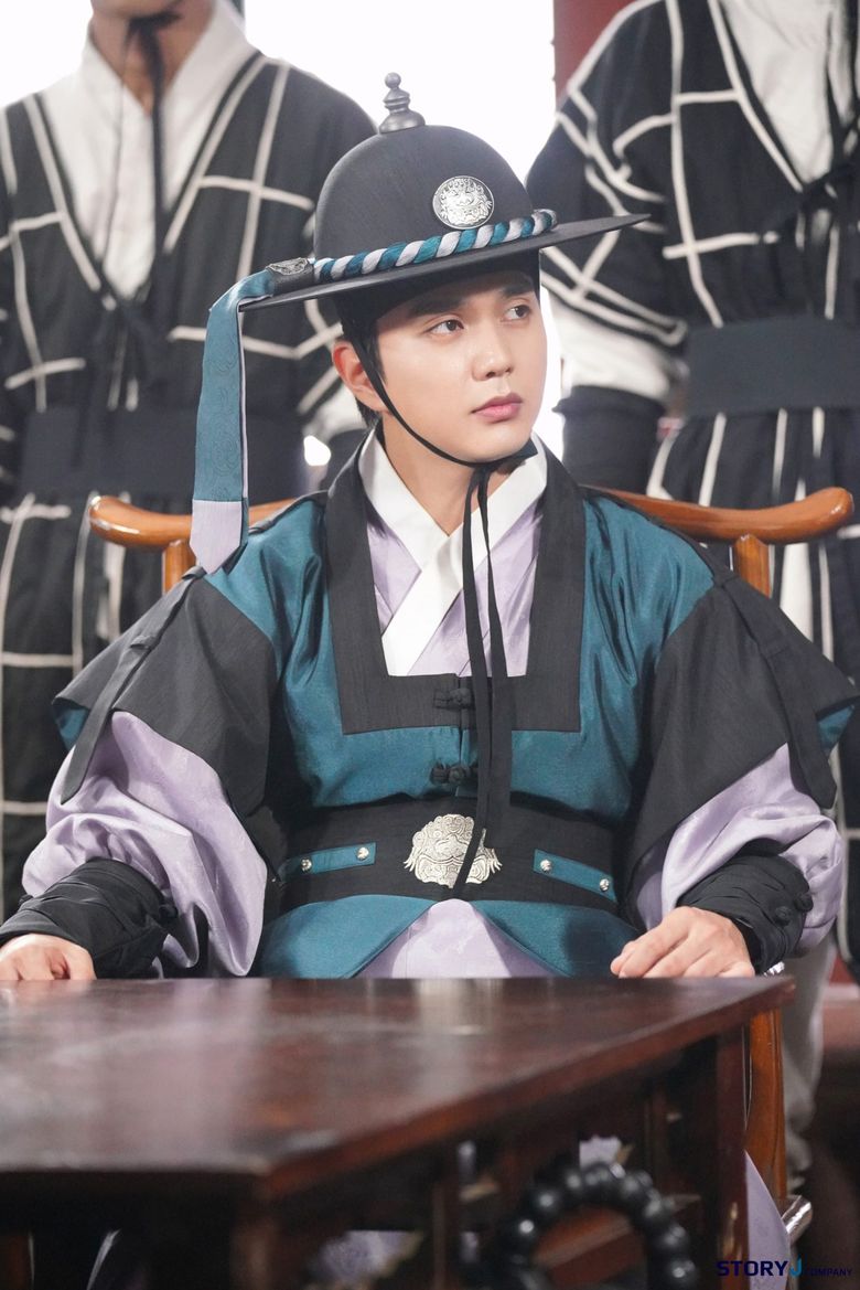 Yoo SeungHo, Drama “Moonshine” Set Behind-the-Scene - Part 3