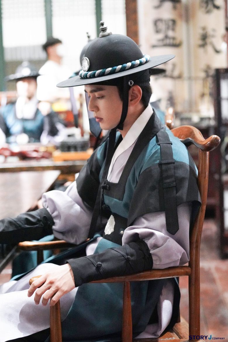 Yoo SeungHo, Drama “Moonshine” Set Behind-the-Scene - Part 3